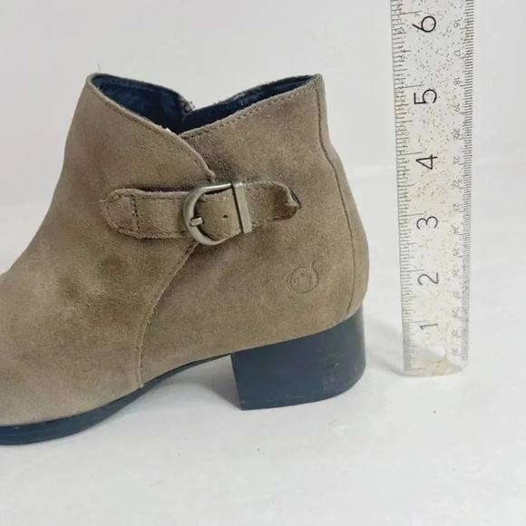 Born Phobos Women's Tan Suede Booties Ankle Boots Women's Size 7 - Picture 6 of 9
